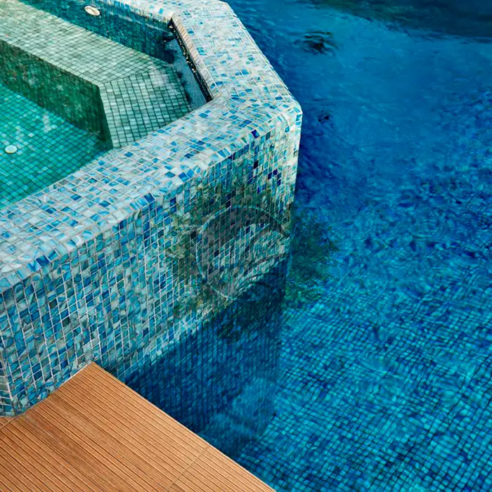 Choix durable avec la mosaïque pour piscine